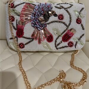 Chic White Beaded Clutch with Gold Chain